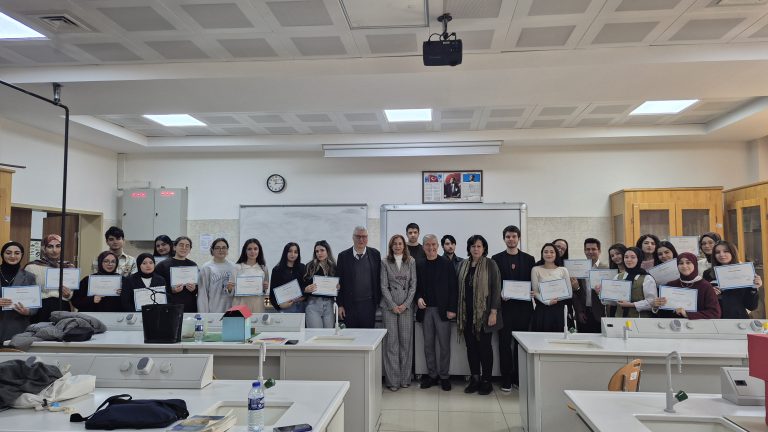 Gazi Üniversitesi Scientix STEM Çalıştayı